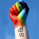 manifeste-lgbt-poing-rainbow