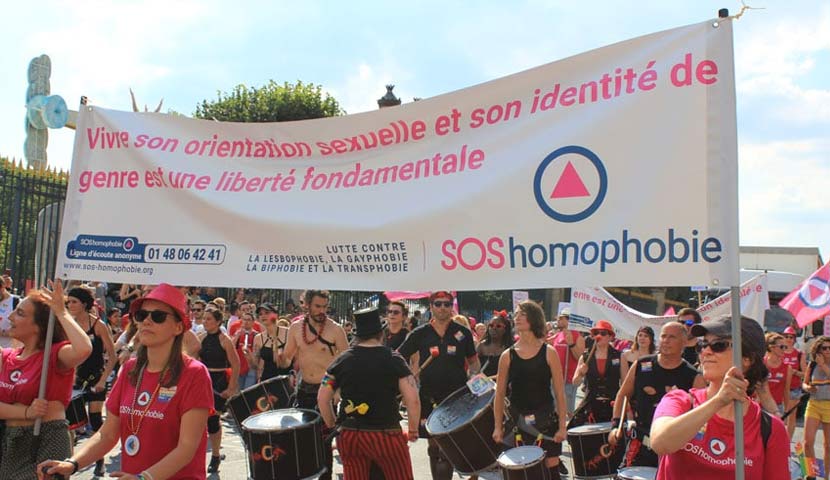 Sos homophobie, pride à Paris